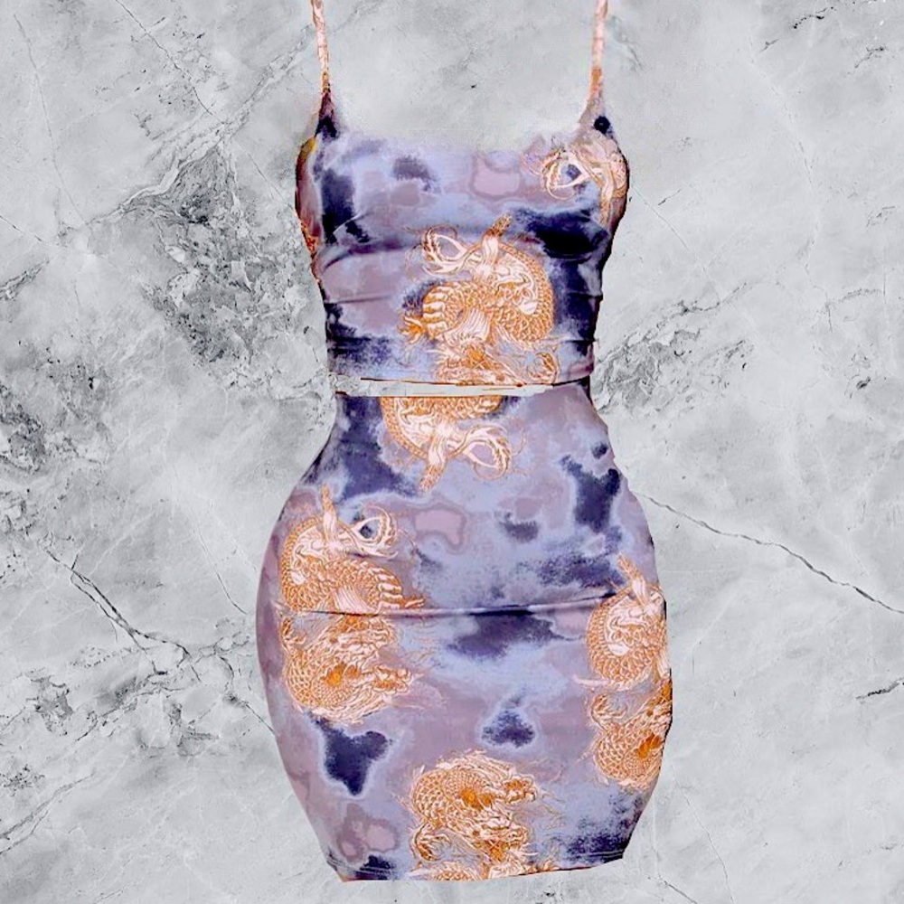 FASHION NOVA TWO PIECE GREY SKIRT AND CROP TOP DRAGON CLOUD SET